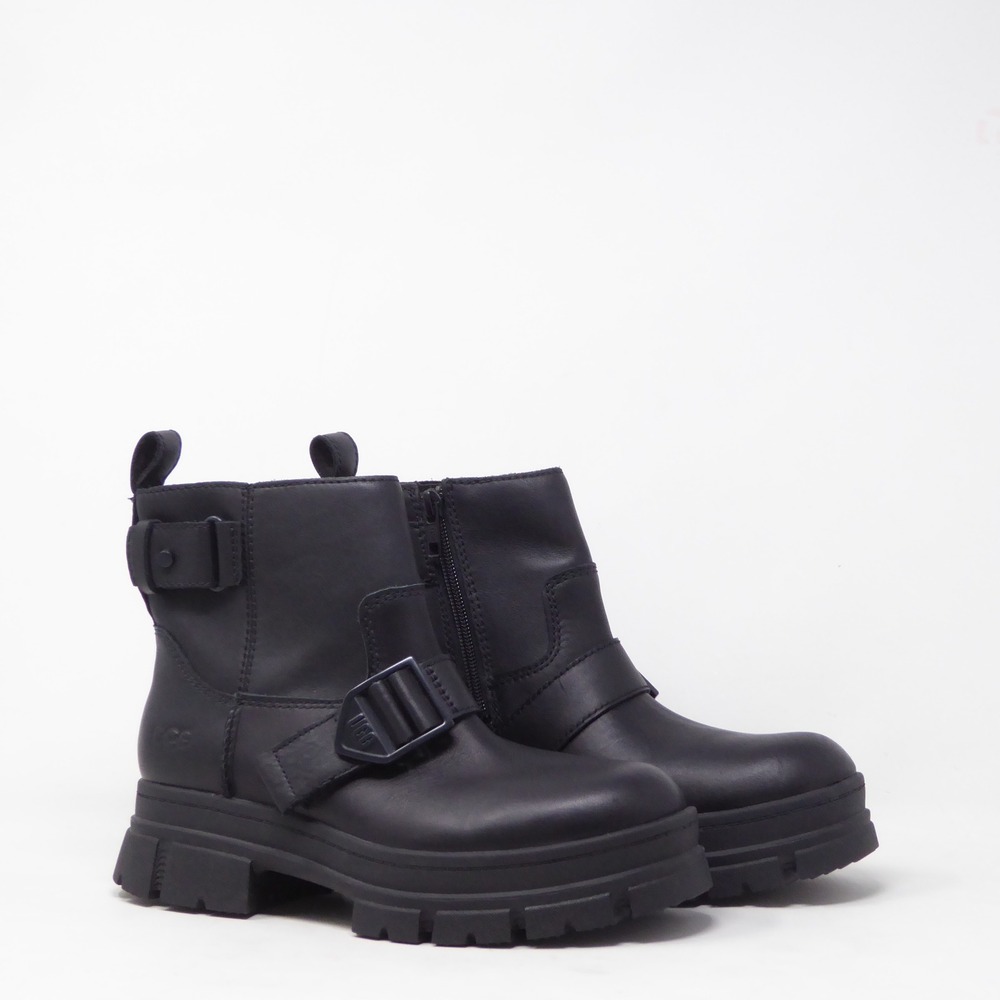 NEW UGG Womens Ashton Short Moto Ankle Boots Black Leather Waterproof 6.5